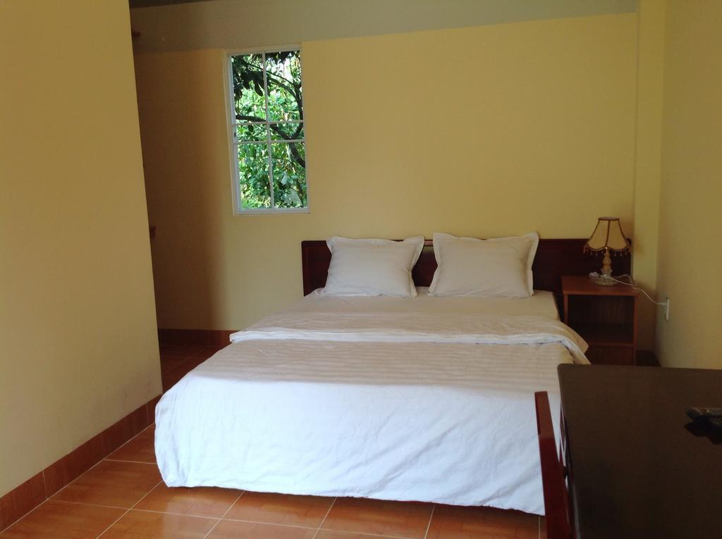 Aurora Mekong Hotel Cai Be Room photo